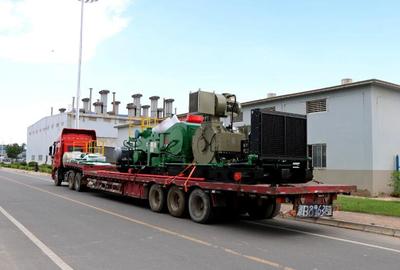 蘭石裝備公司完成兩臺五缸泥漿泵發貨，助力物料搬運裝備制造升級